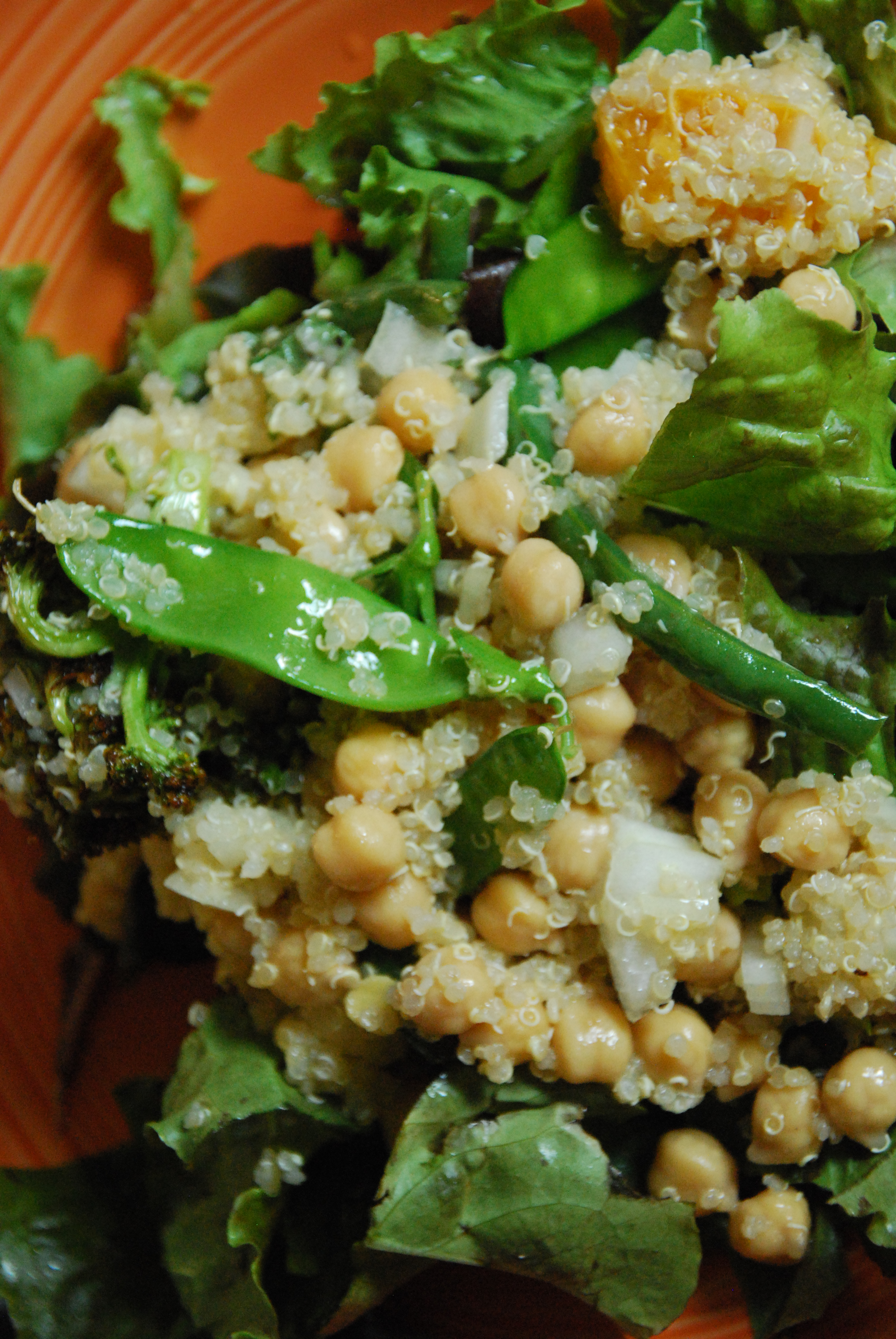 quinoa-and-chickpea-salad-sara-by-the-season